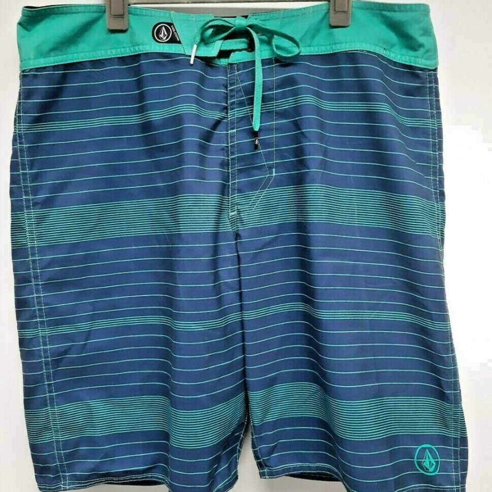 Volcom Boardshorts, Teal Green & Blue, Size 34 Men's